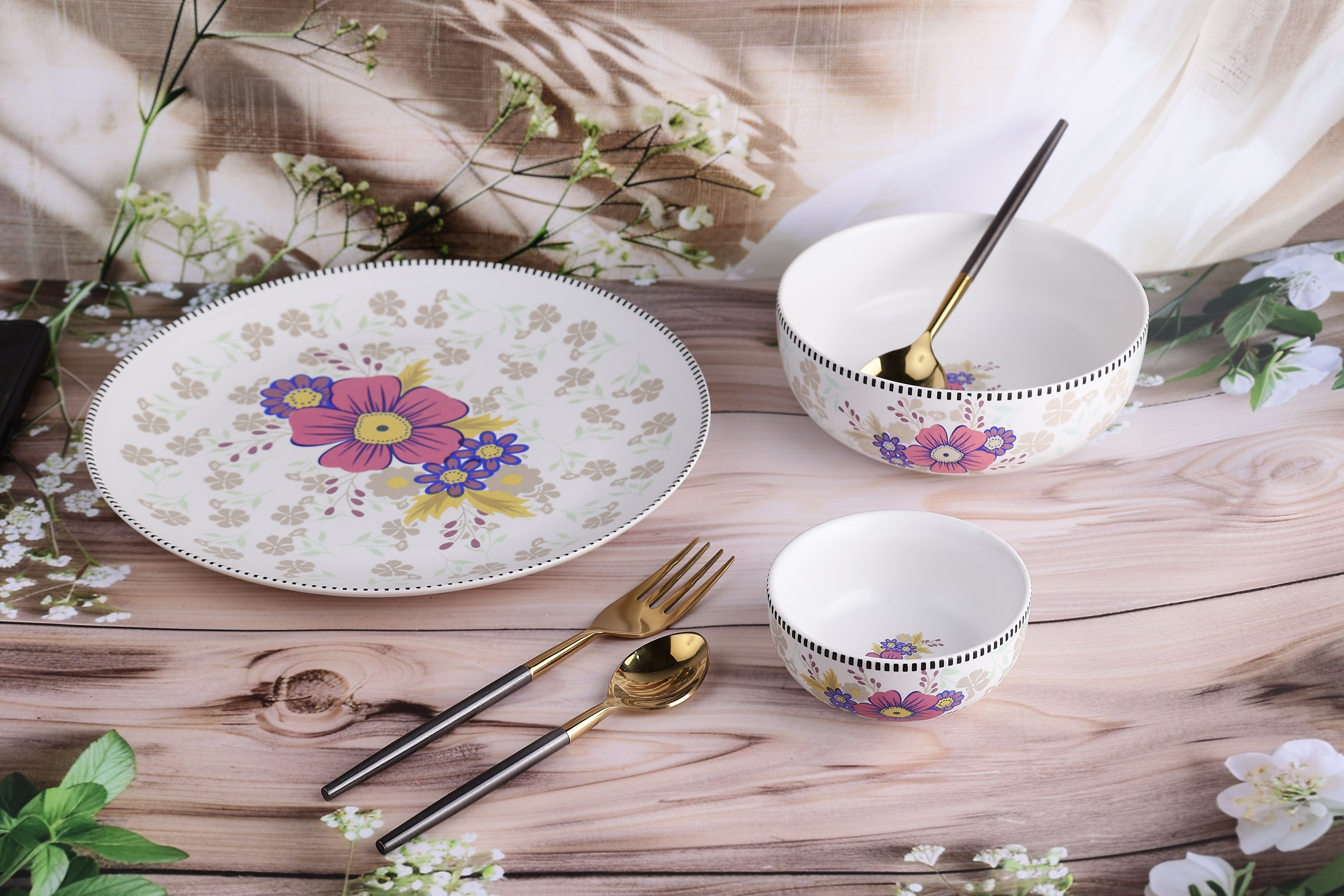 Floral Harmony Dinner Set