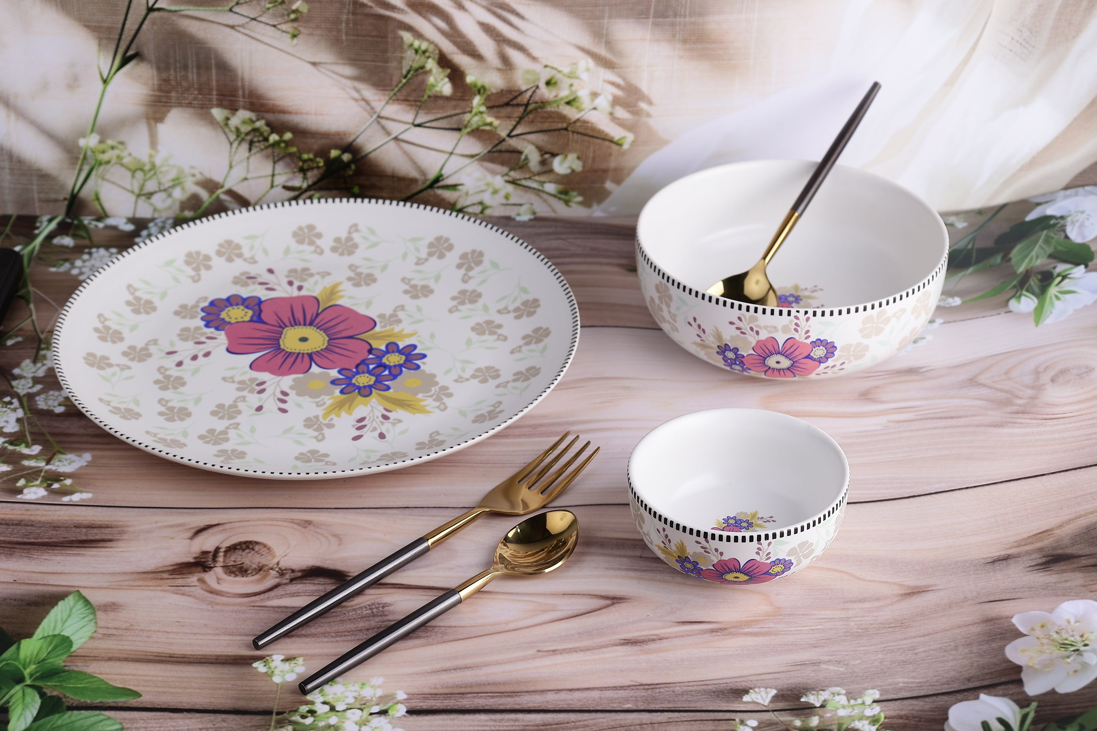 Floral Harmony Dinner Set