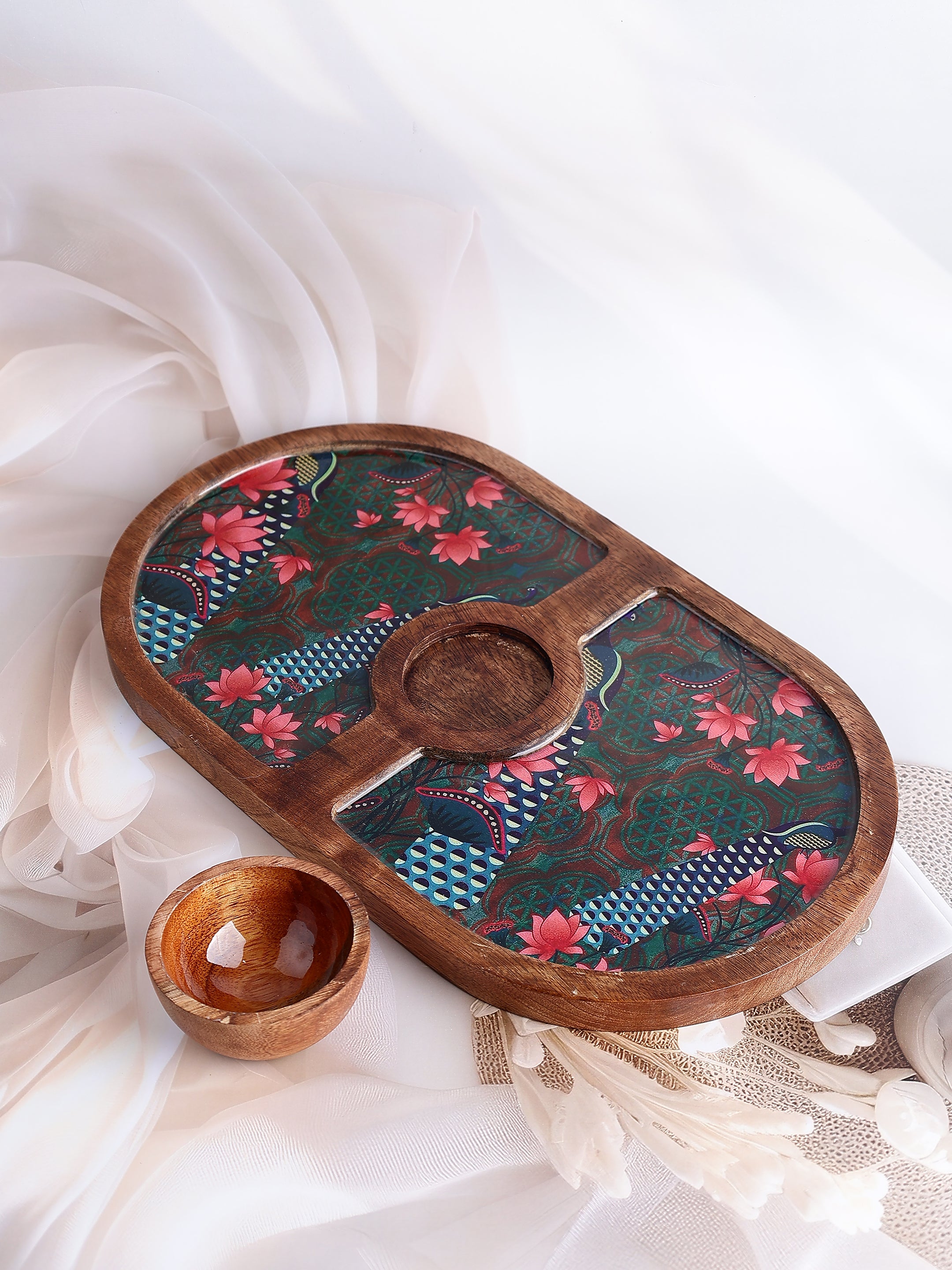 Bloom Bay Wooden Platter