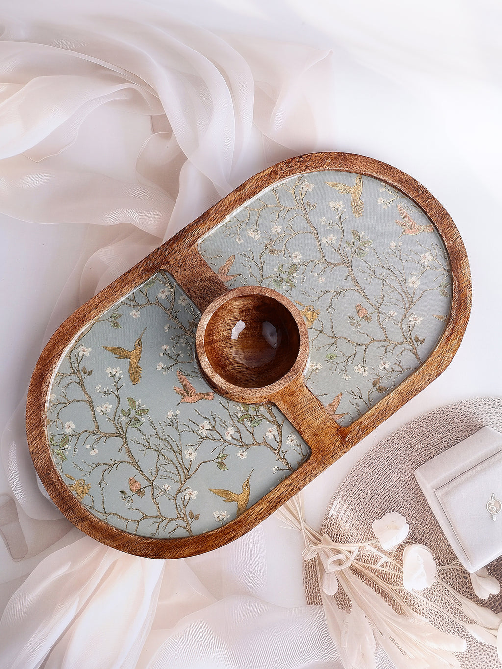 Willow Bloom Wooden Platter