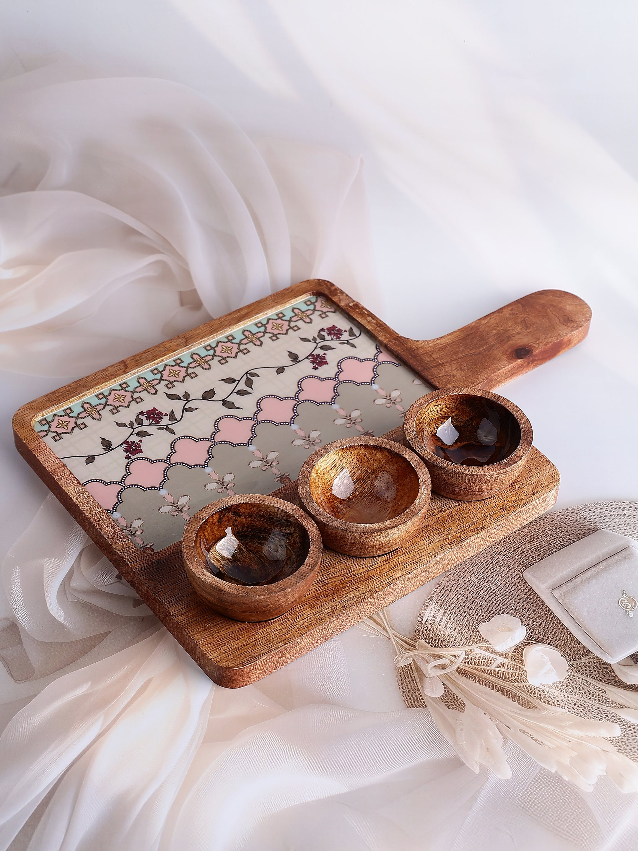 Jharokha Bloom Wooden Platter
