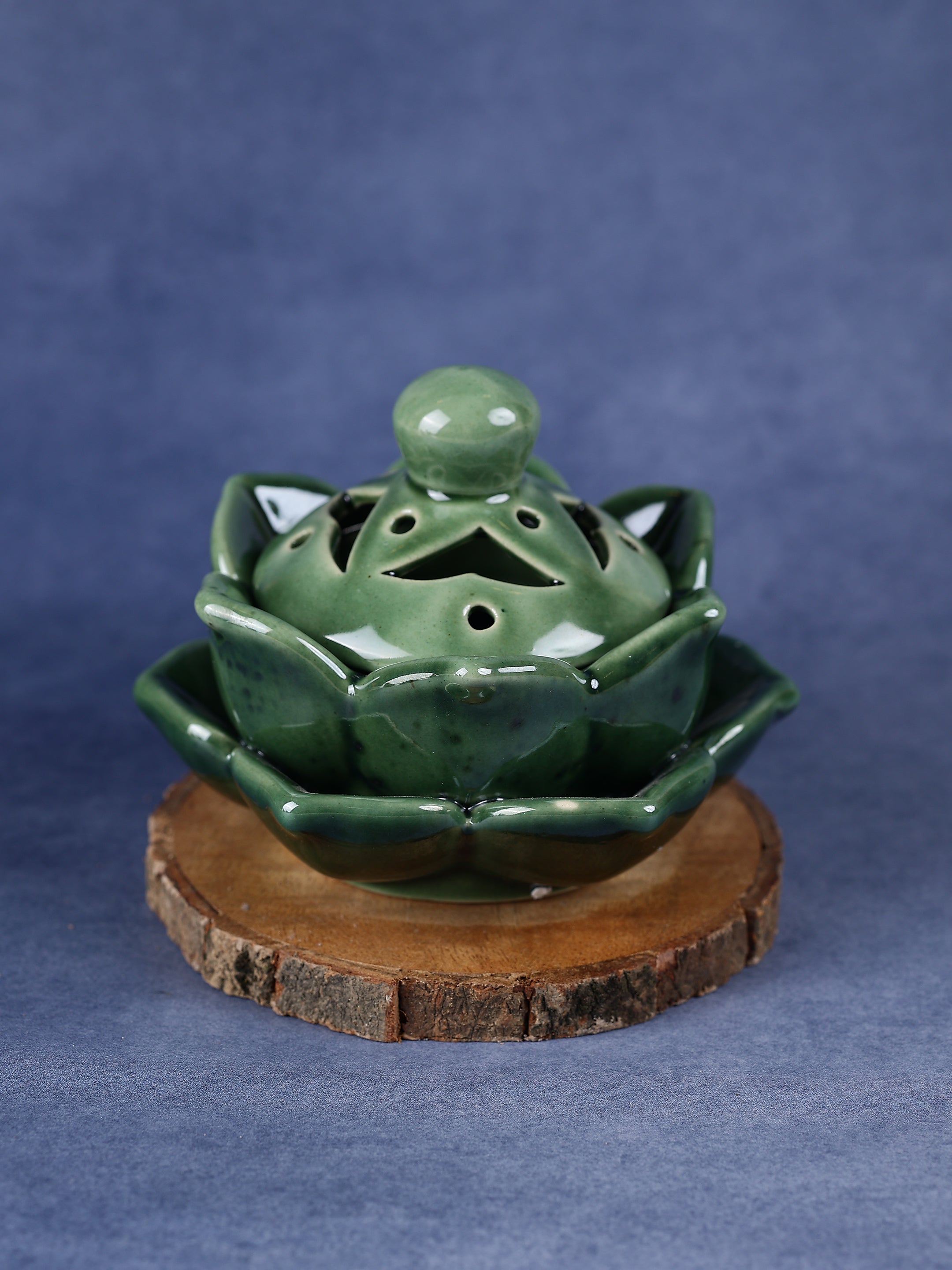Jade Lotus Dhoop Daani