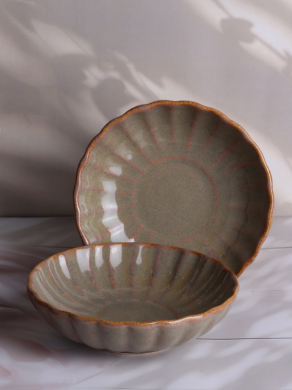 Calymoor Serving Plates