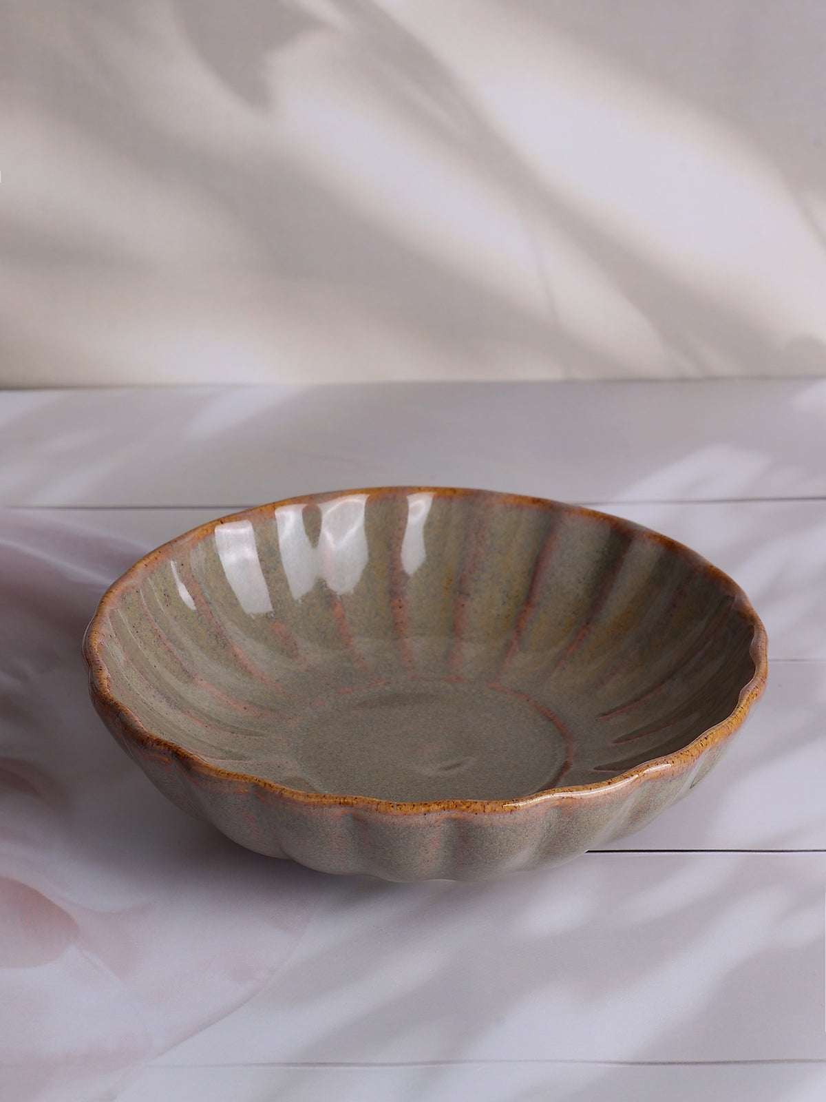Calymoor Serving Plates