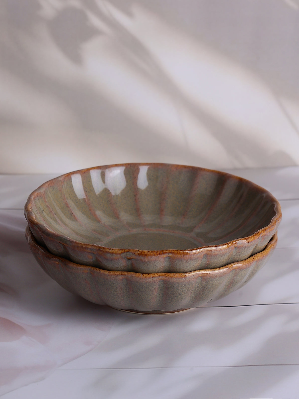 Calymoor Serving Plates