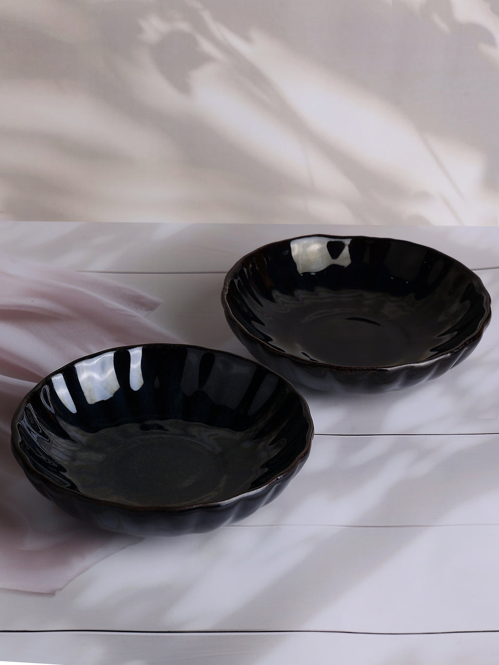 Calymoor Serving Plates