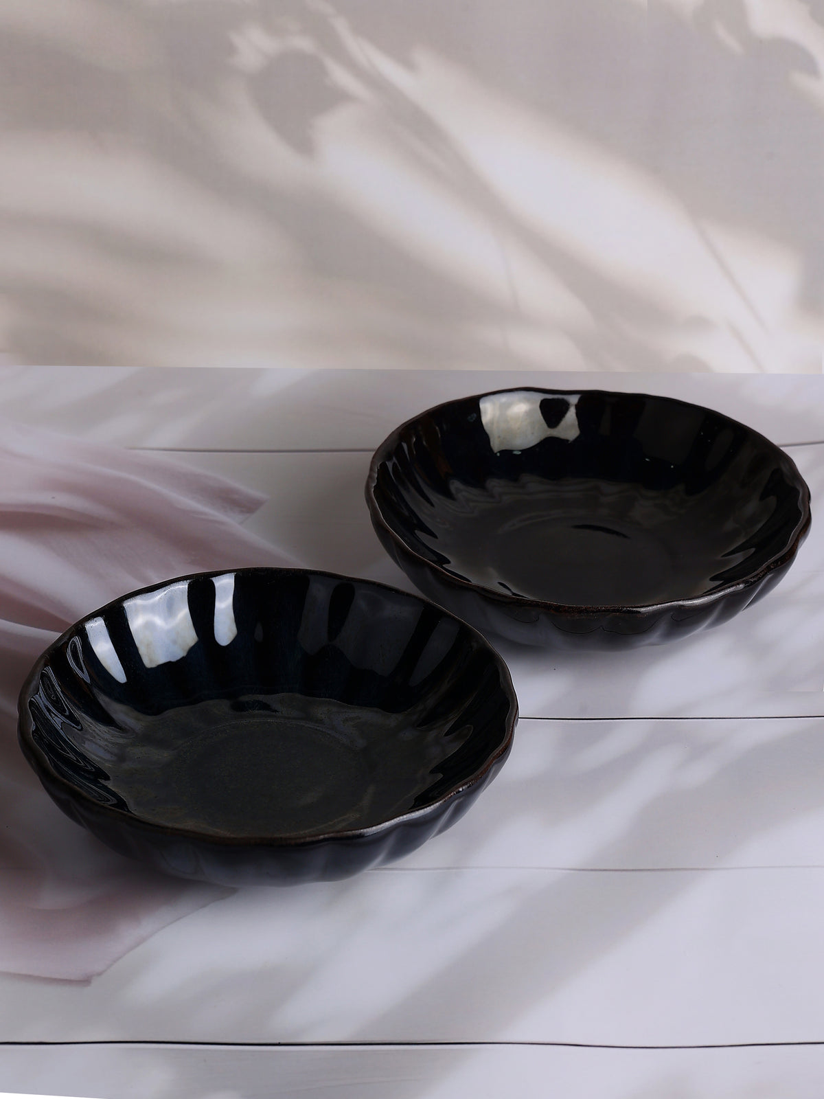 Calymoor Serving Plates