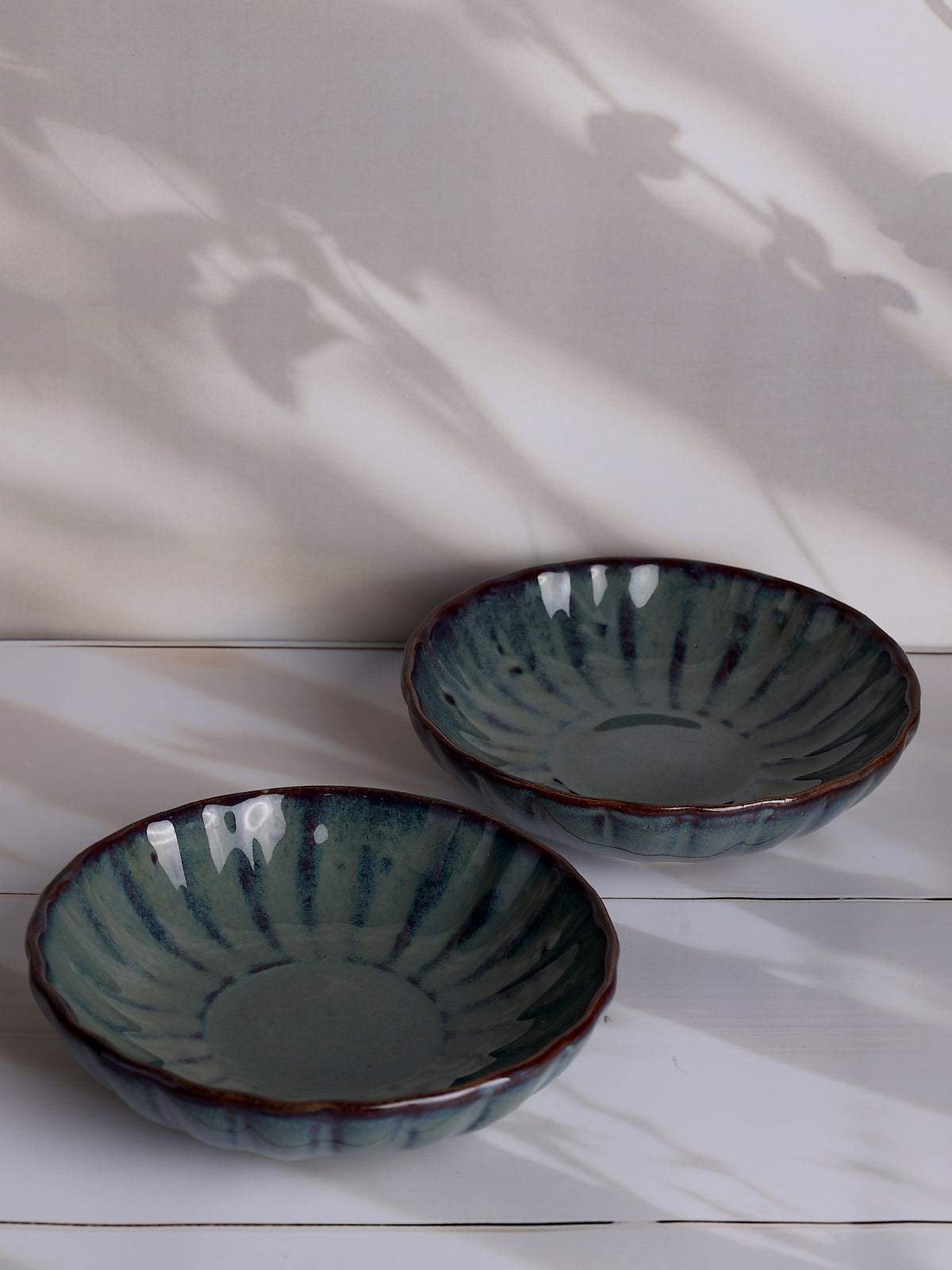 Calymoor Serving Plates