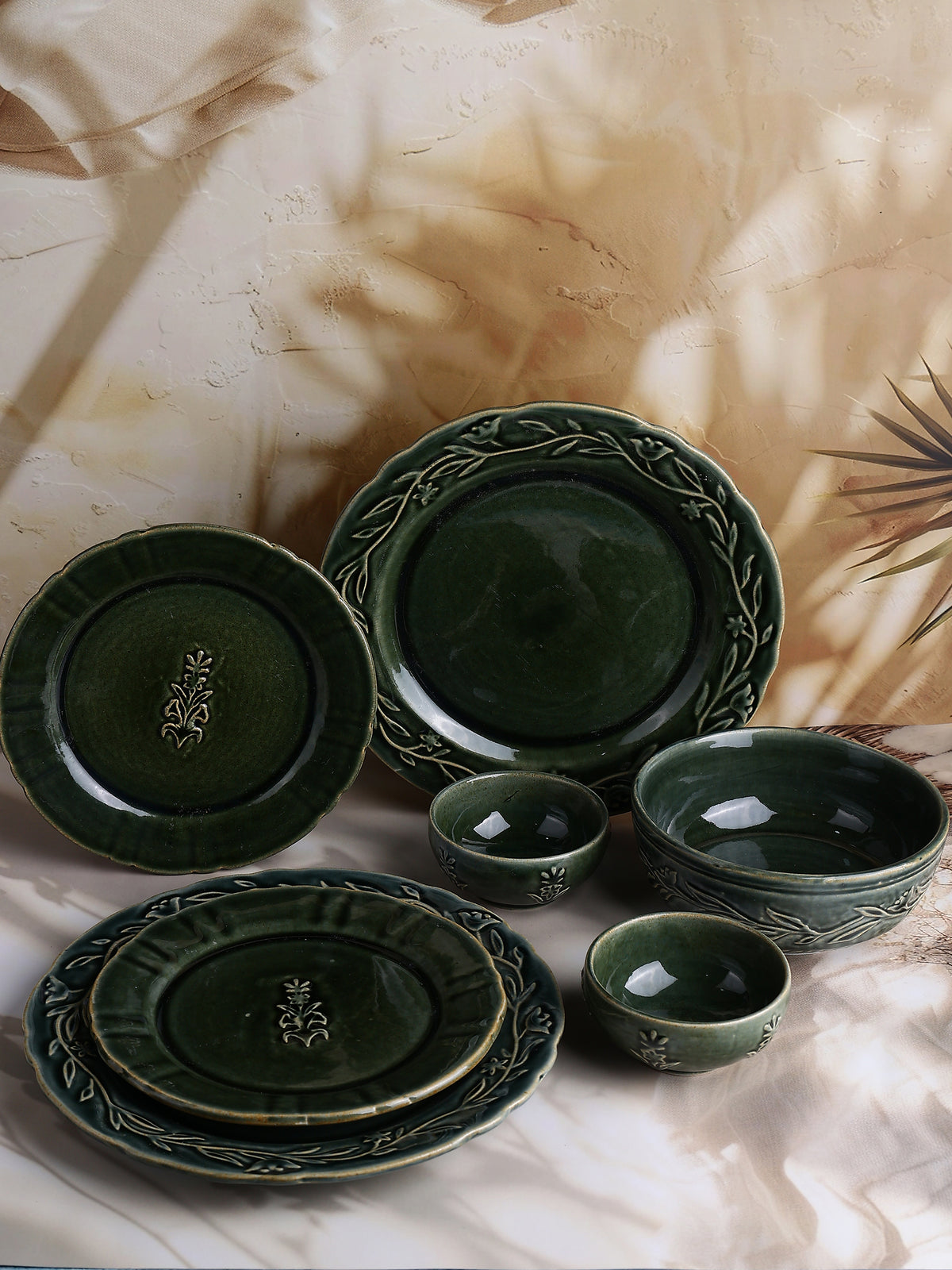 Vinecrest Dinner Set