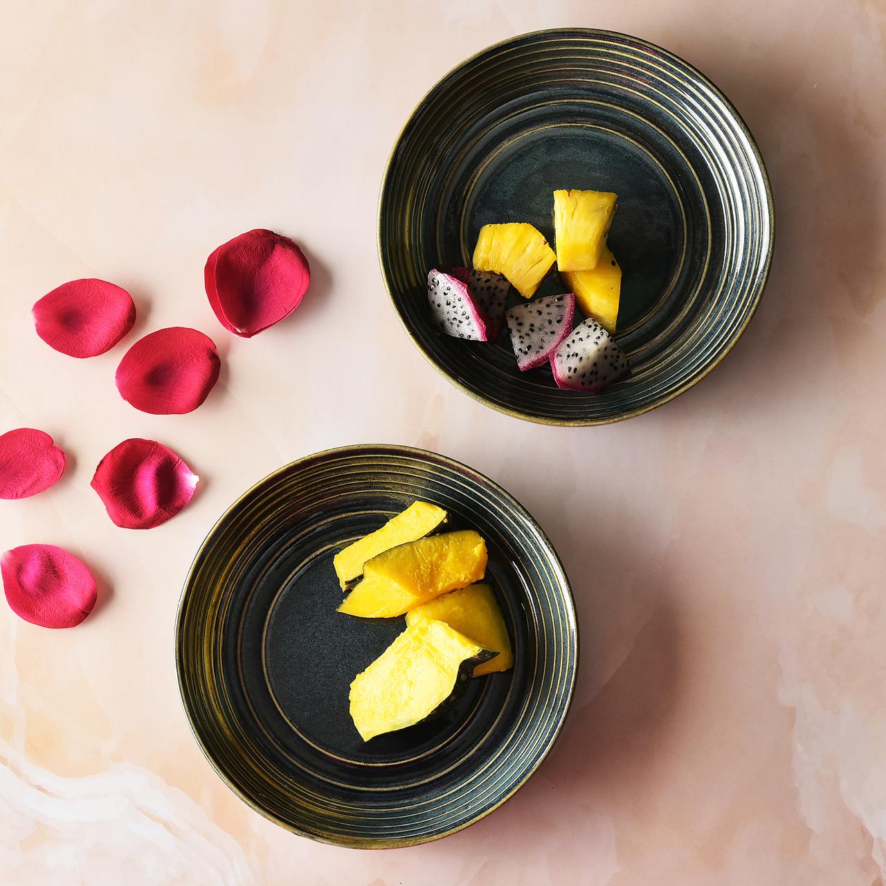 Celestial Echo Snack Plate- Set of 2