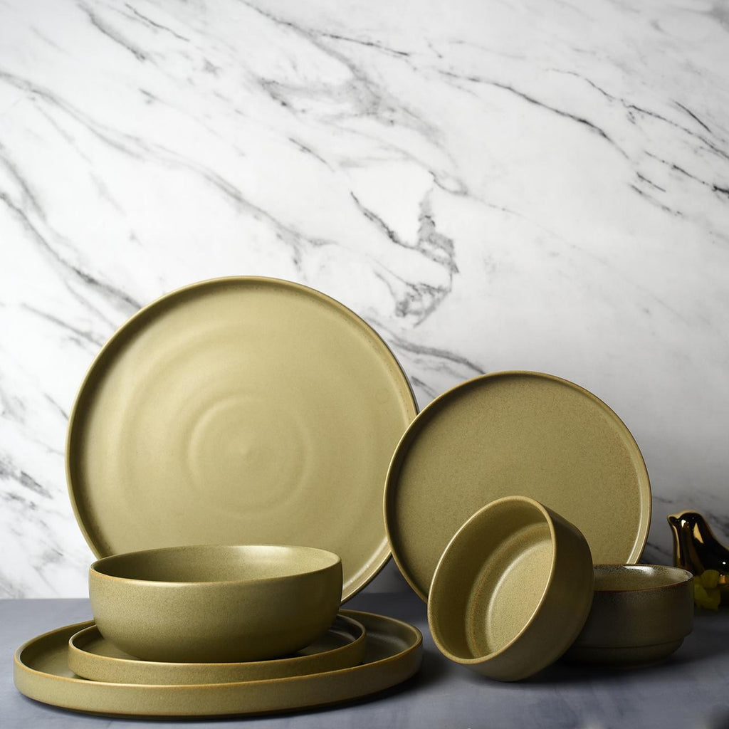 Golden Hour Dinner Set of 7
